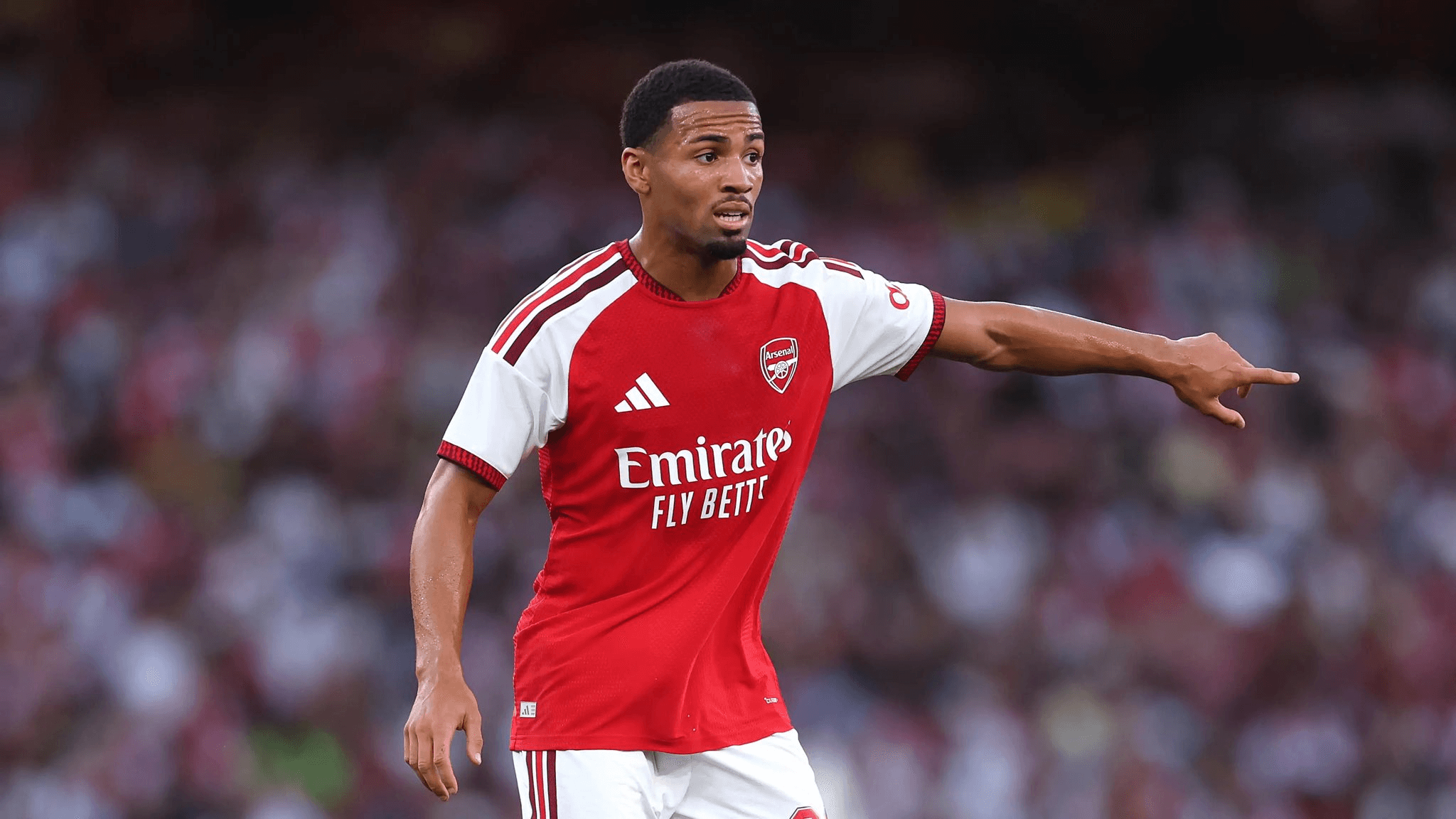 Borussia Dortmund faz oferta por um jogador do Arsenal.